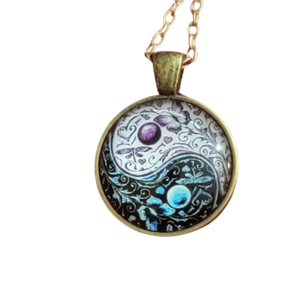 Yin Yang Tai Chi Pendant Necklace Celestial Boho Spiritual Unisex Jewelry